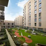 Brand New, Modern Flat Near Wembley Stadium
