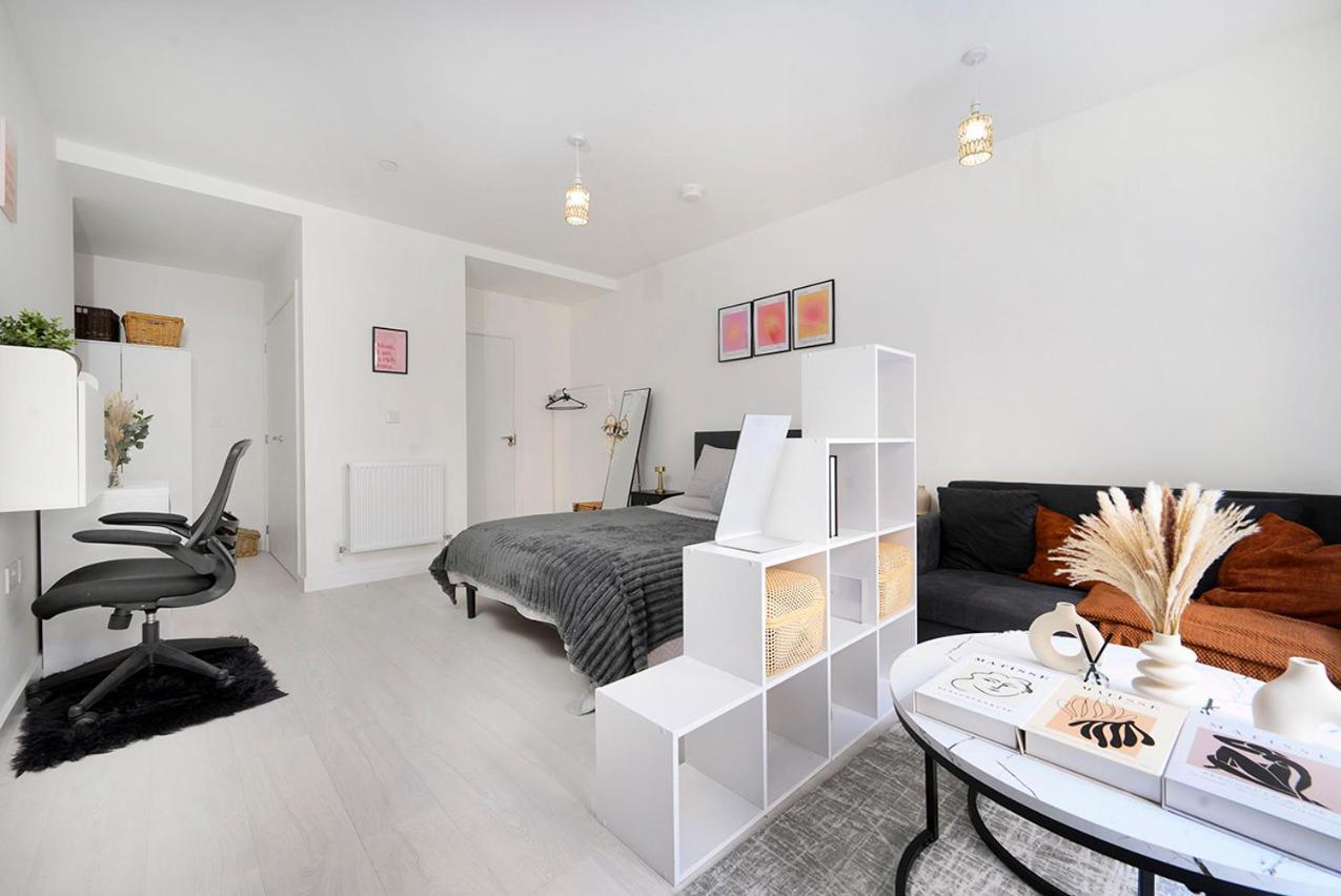 Apartment Brand New, Modern Flat Near Wembley Stadium *